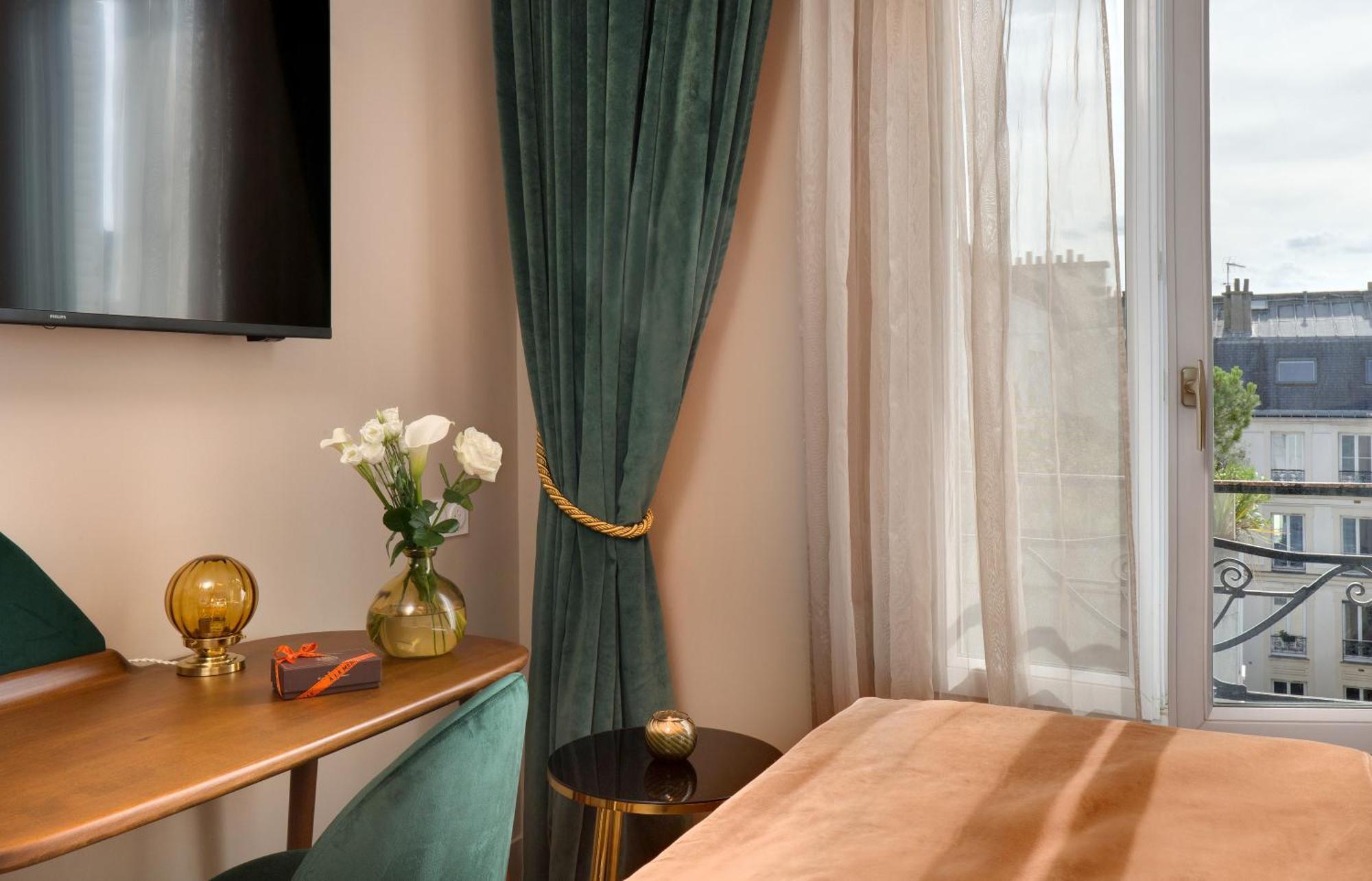 Artemisia Montmartre Hotel Париж Екстериор снимка